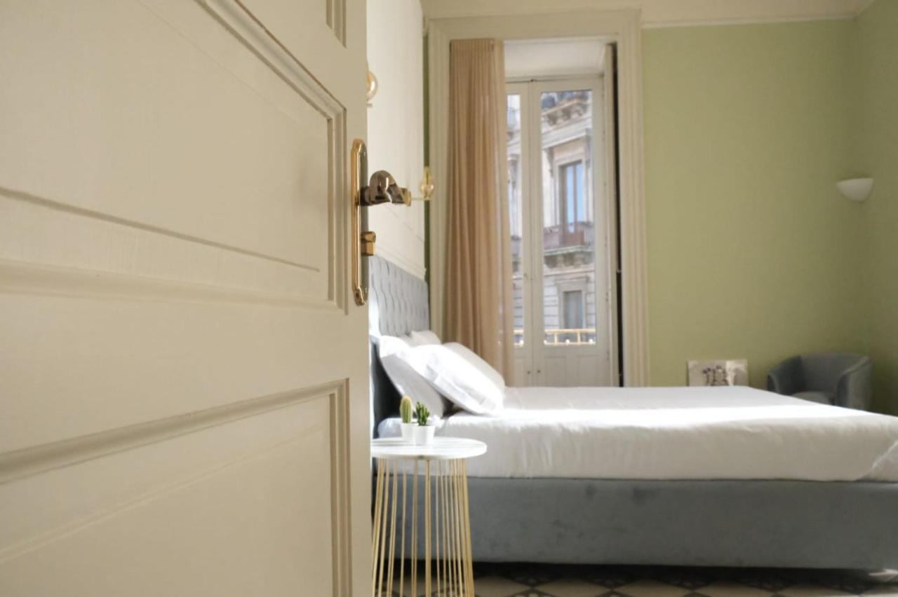 Toscano Palace Luxury Rooms Katanya Dış mekan fotoğraf