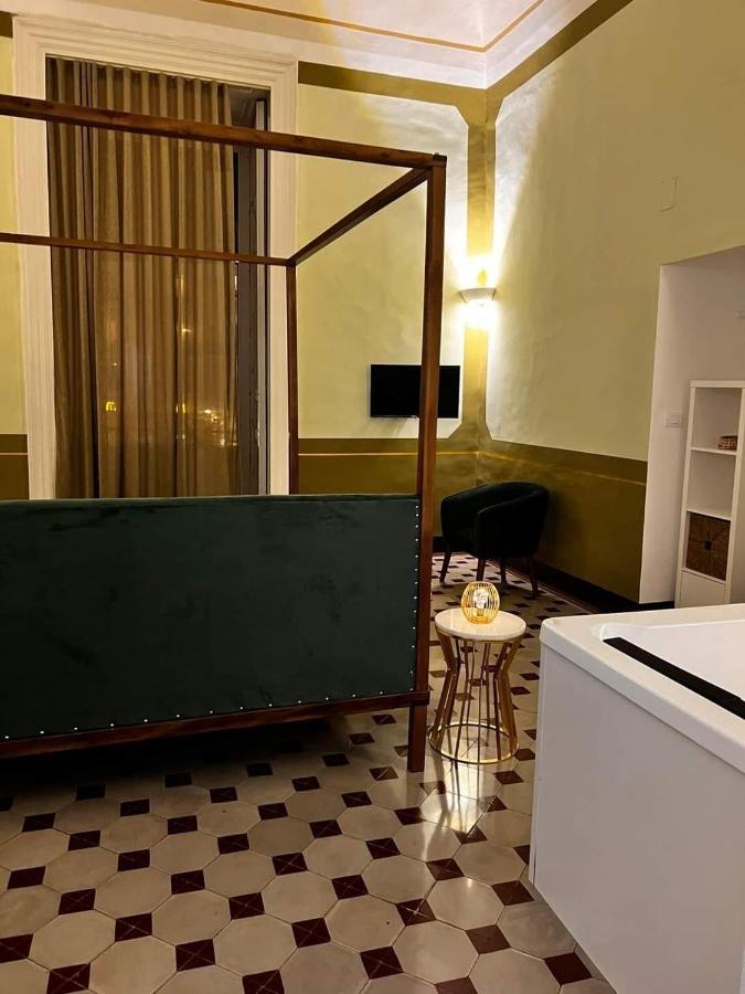 Toscano Palace Luxury Rooms Katanya Dış mekan fotoğraf