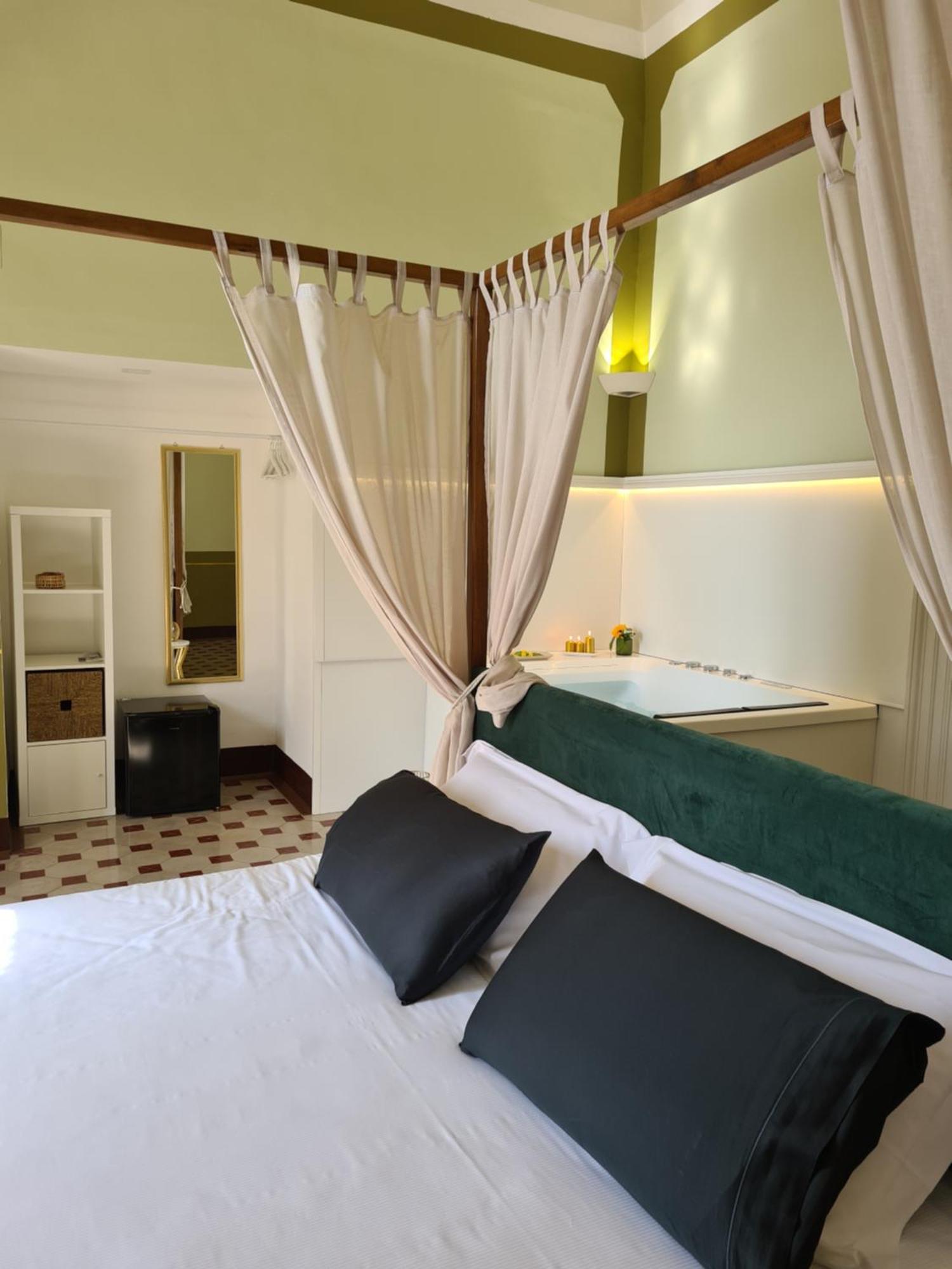 Toscano Palace Luxury Rooms Katanya Dış mekan fotoğraf