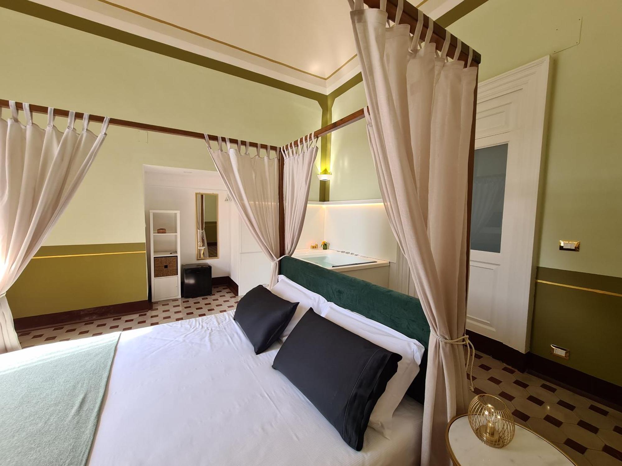 Toscano Palace Luxury Rooms Katanya Dış mekan fotoğraf