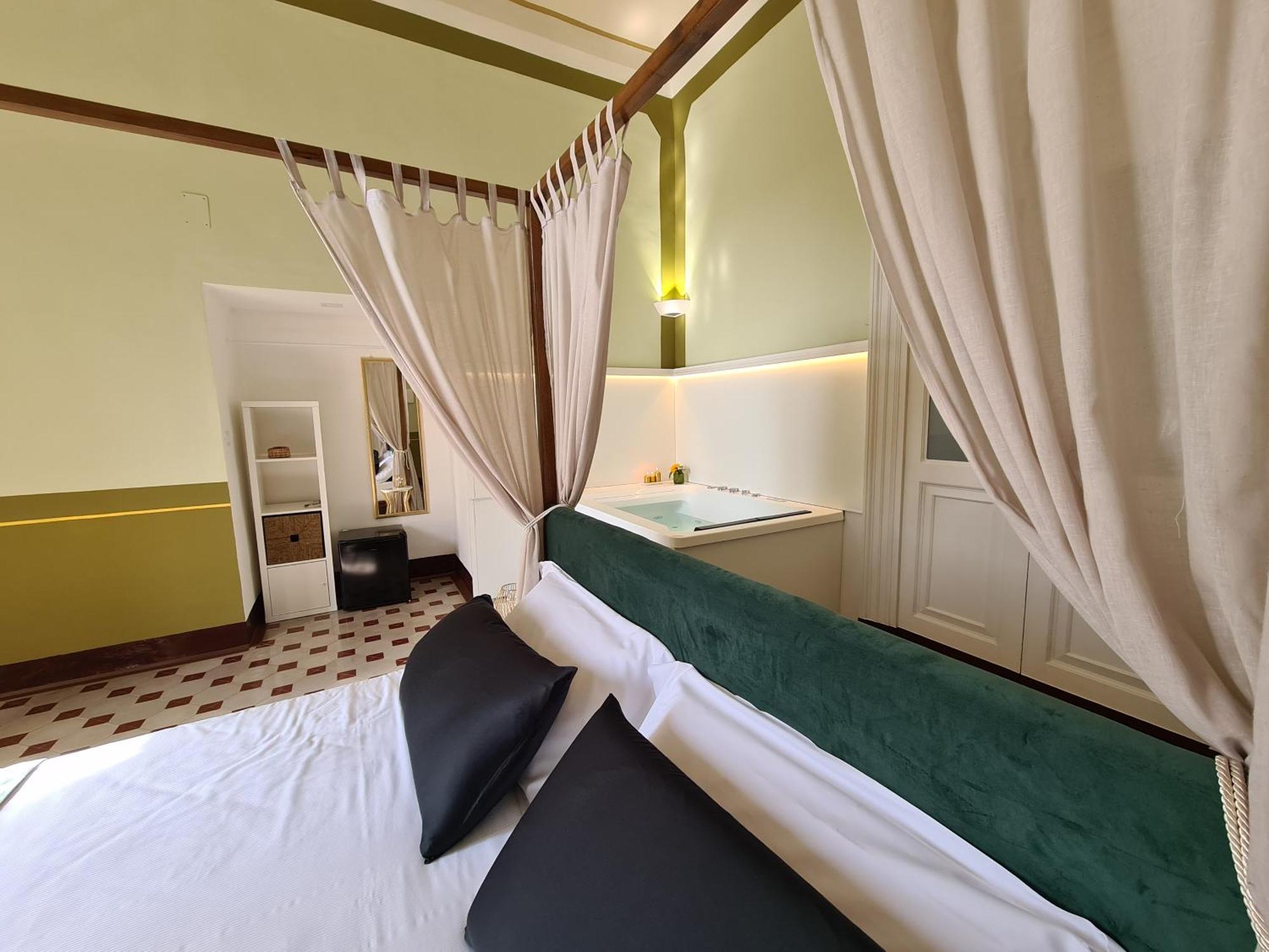 Toscano Palace Luxury Rooms Katanya Dış mekan fotoğraf
