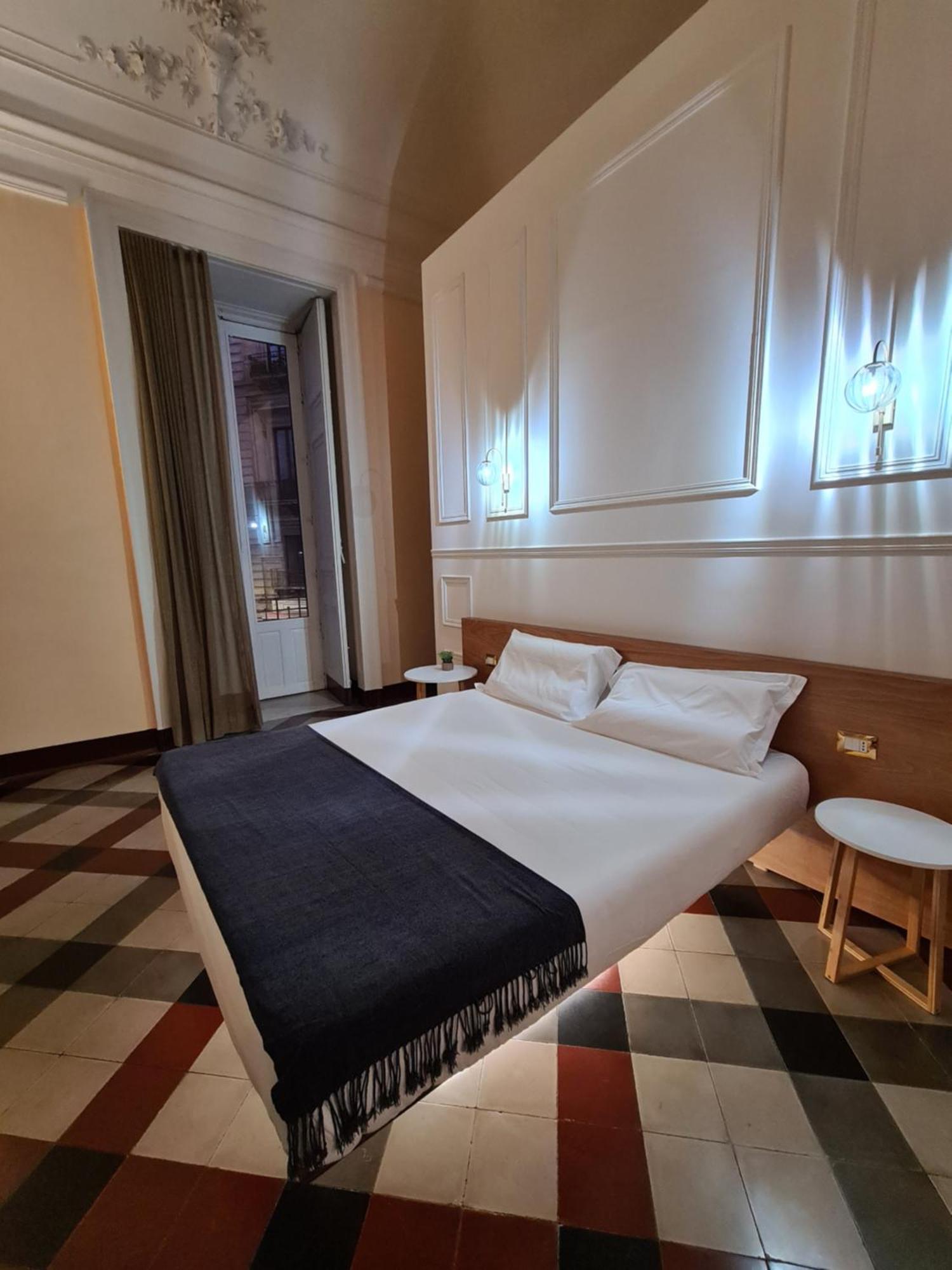 Toscano Palace Luxury Rooms Katanya Dış mekan fotoğraf
