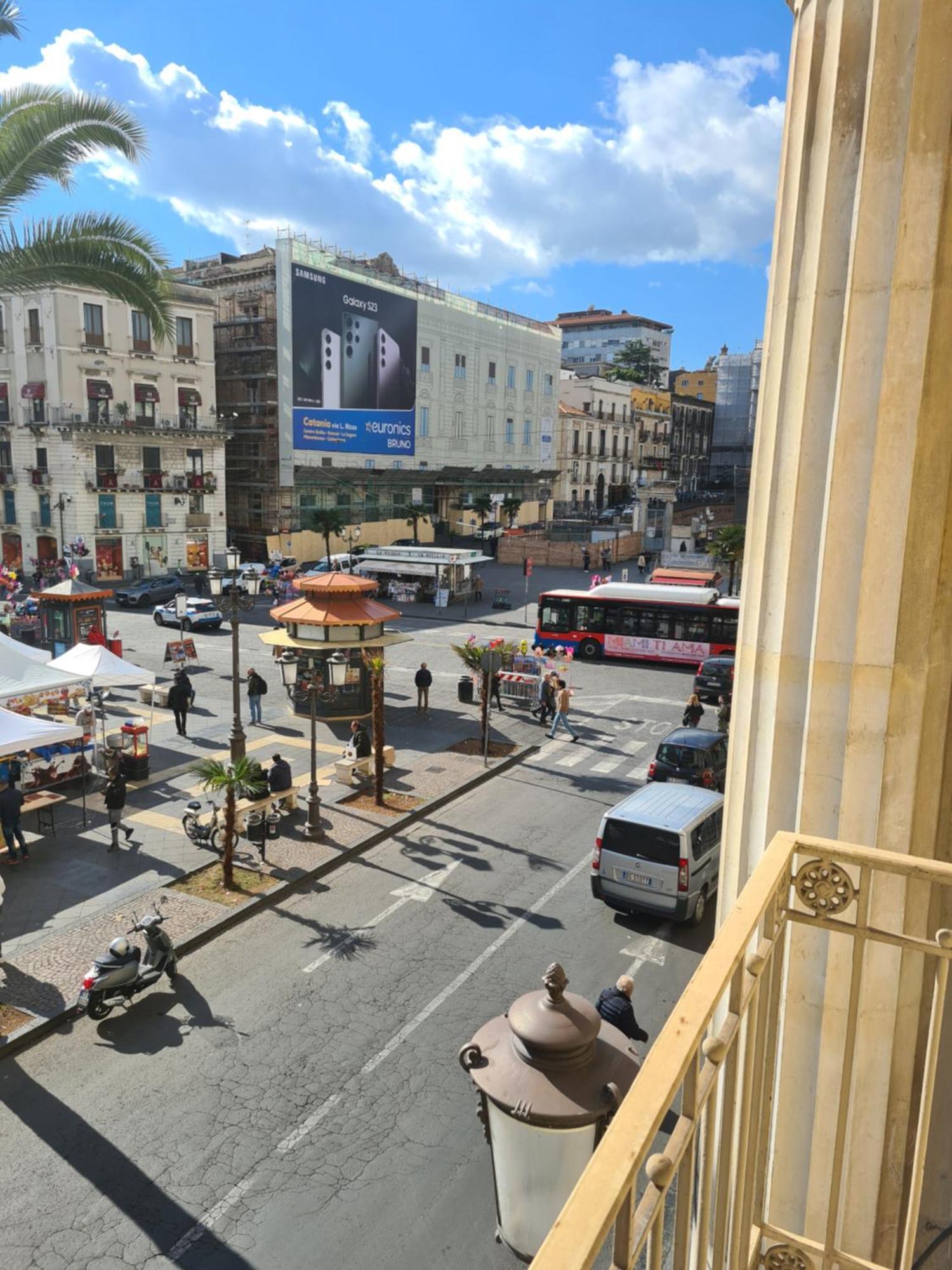 Toscano Palace Luxury Rooms Katanya Dış mekan fotoğraf